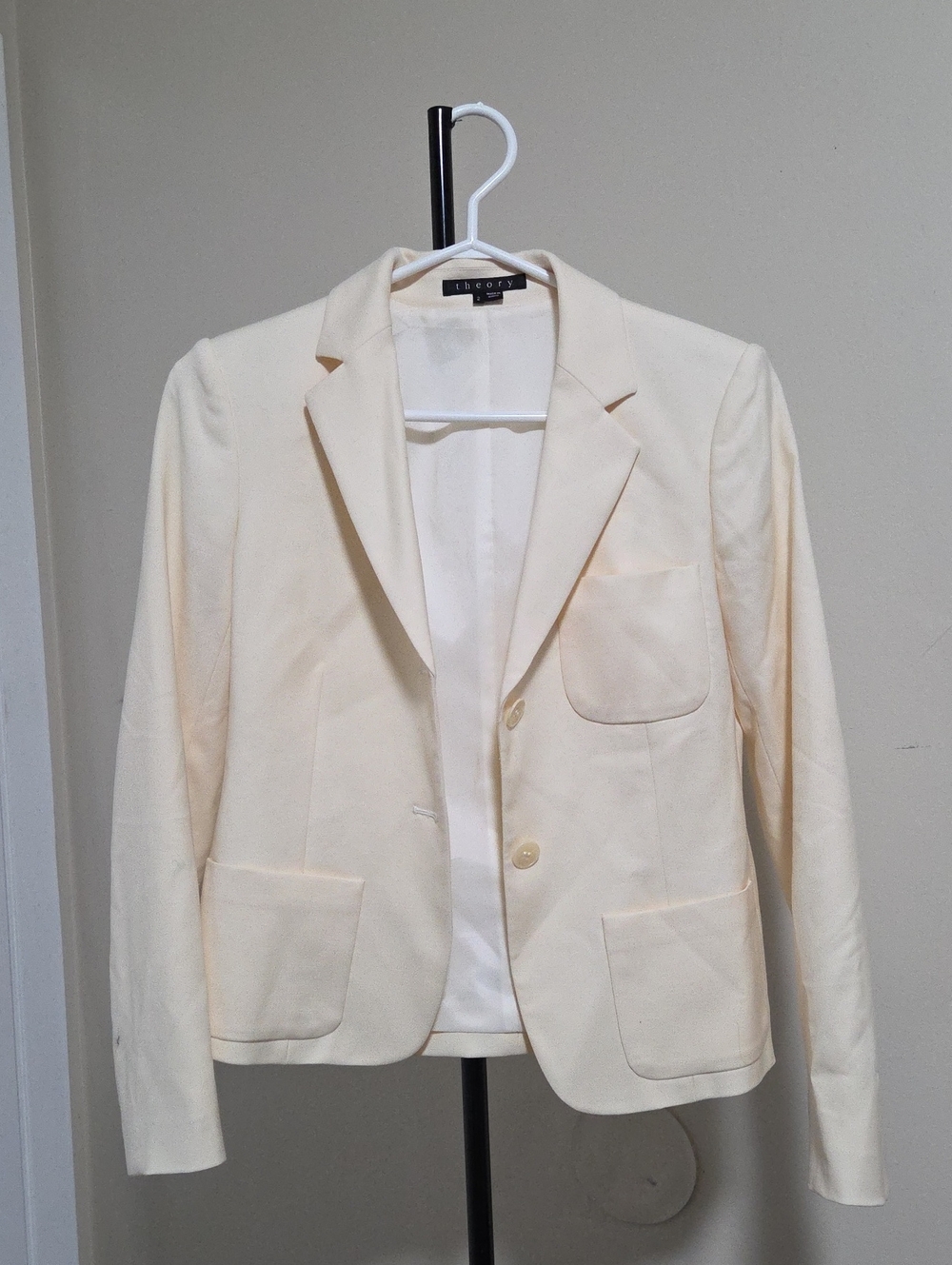 Theory Women's Cream Single-Breasted Blazer